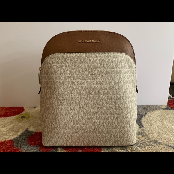 Michael Kors Emmy LG Dome Backpack (Vanilla) - Picture 13 of 14